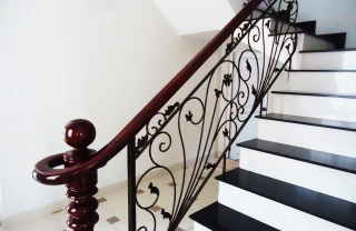 Cầu thang sắt nghệ thuật Châu Âu MDSCA10